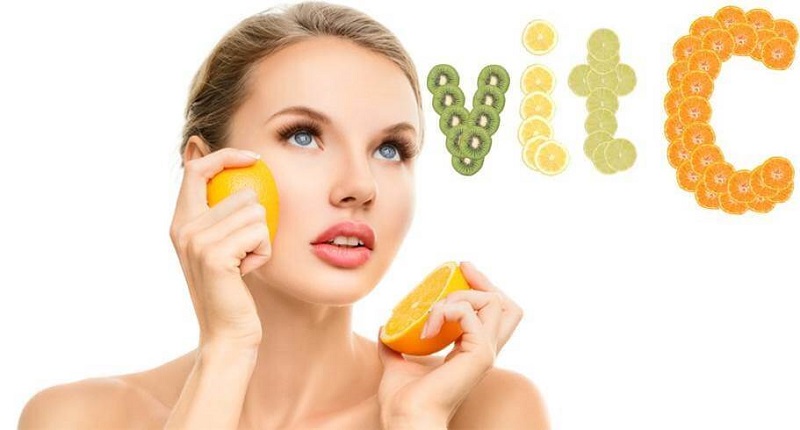 Da mụn có nên dùng vitamin C không?